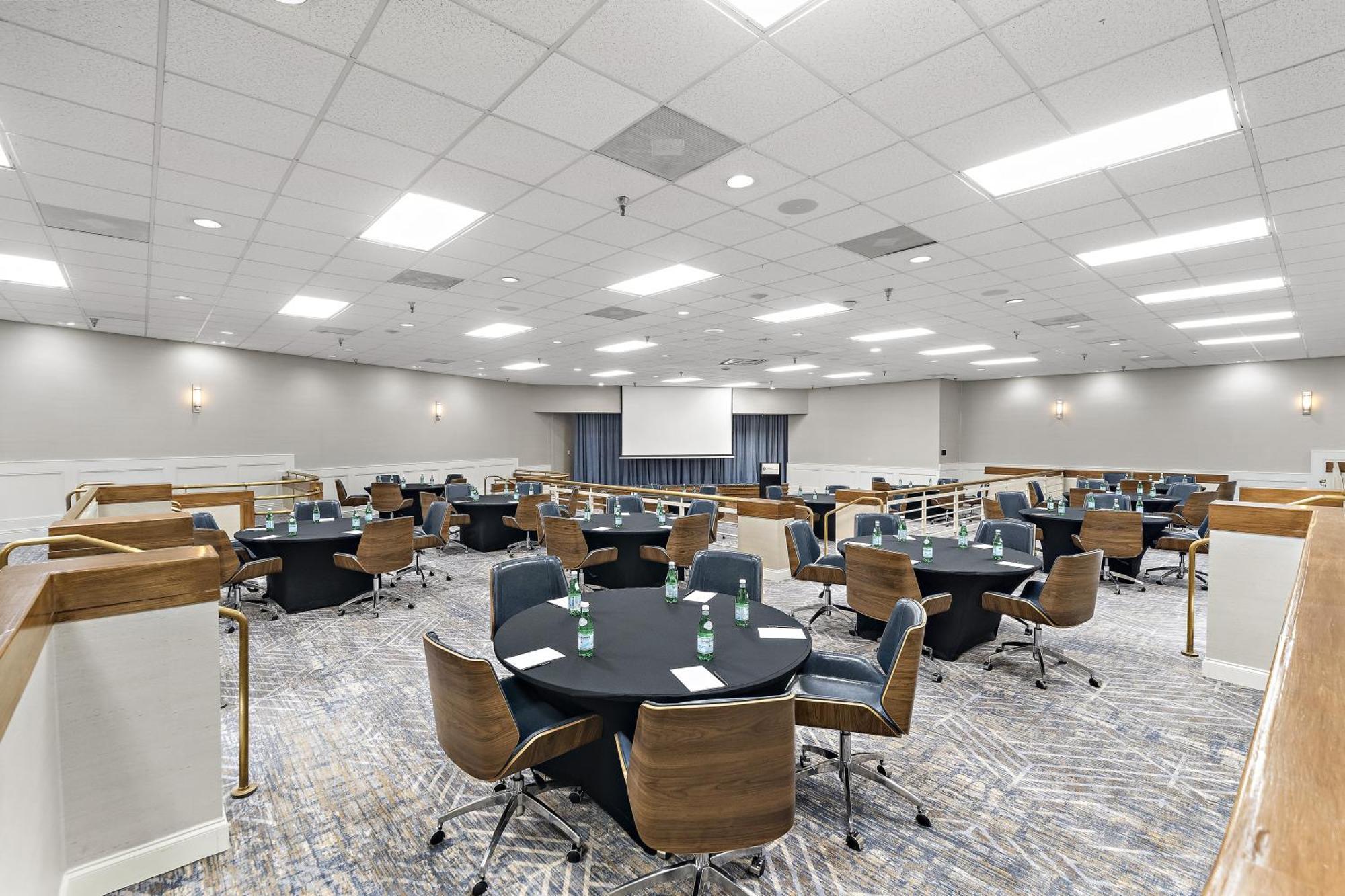 מלון Hilton College Station & Conference Center מראה חיצוני תמונה