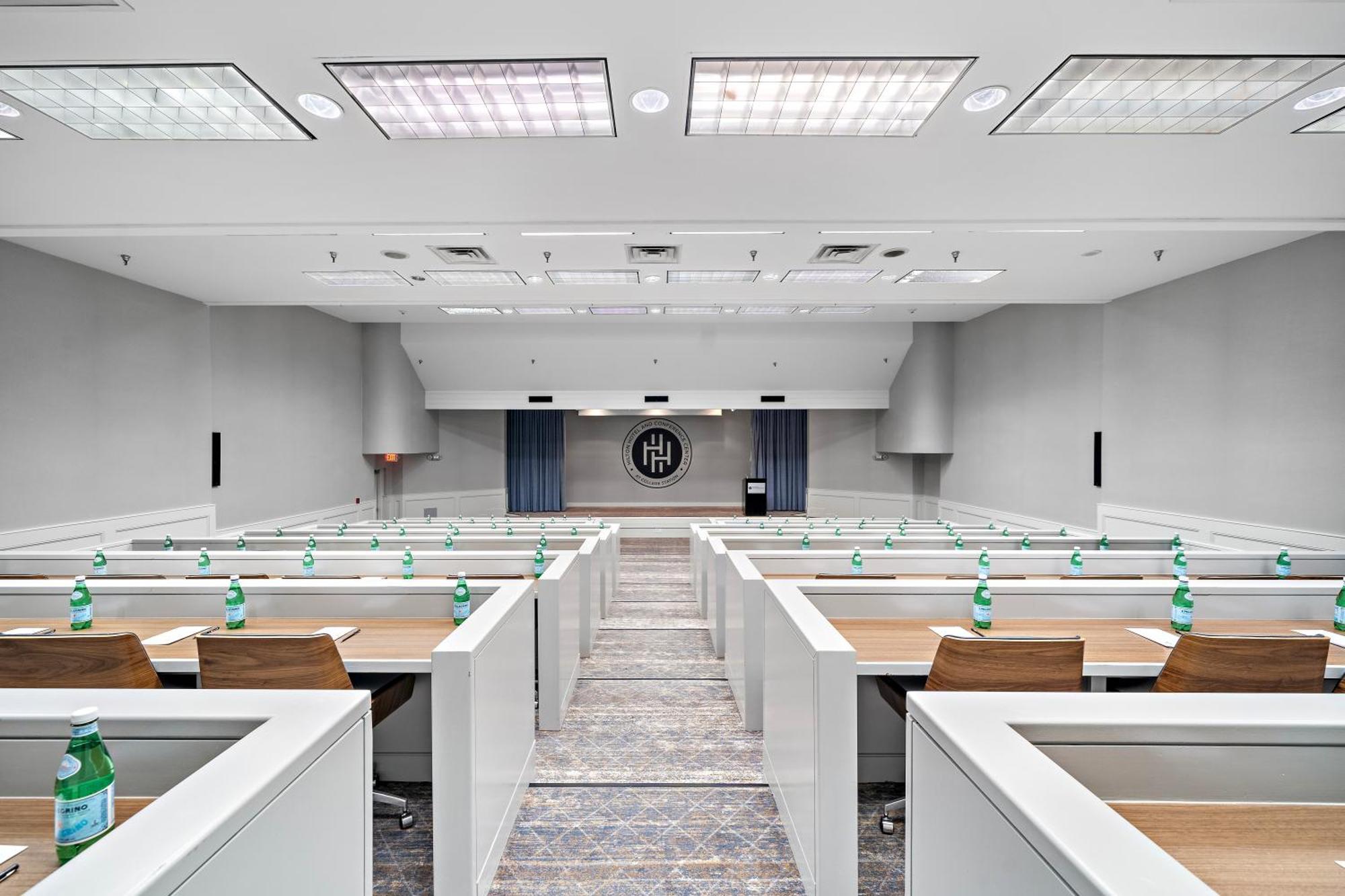מלון Hilton College Station & Conference Center מראה חיצוני תמונה